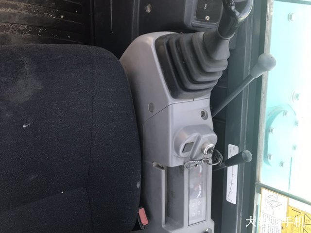 神钢 SK60-C 挖掘机
