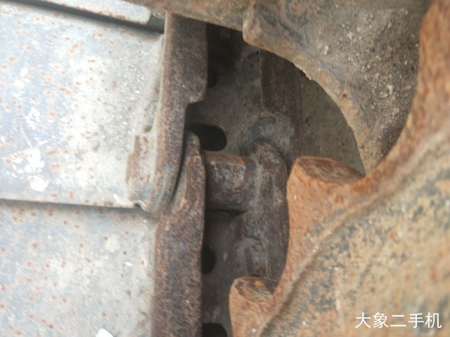 神钢 SK75-8 挖掘机