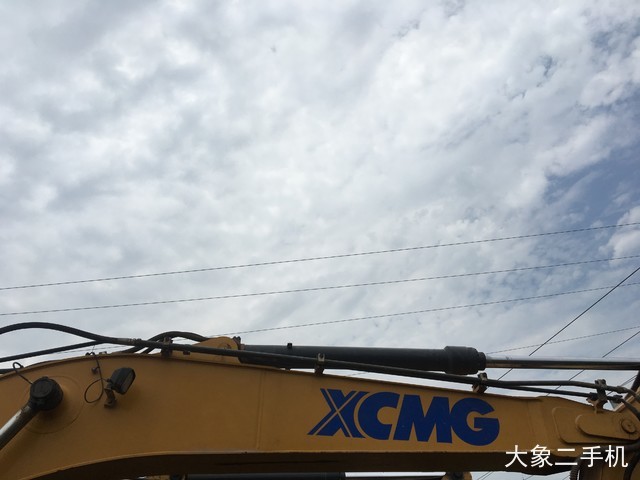 徐工 XE200D 挖掘机