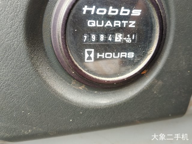 现代 R265LC-7 挖掘机