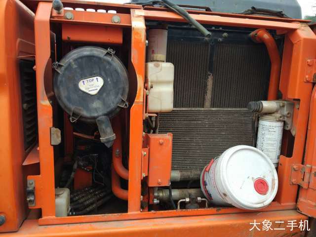 斗山 DX150LC 挖掘机