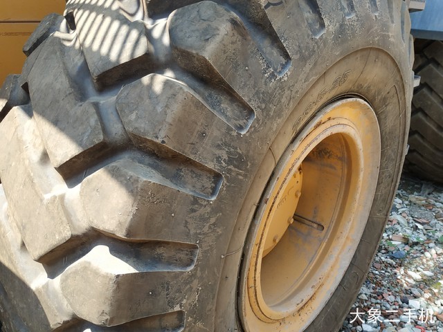 龙工 LG853D 装载机