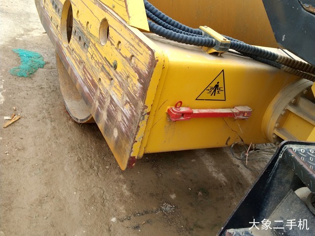 洛建 LSS2101 压路机