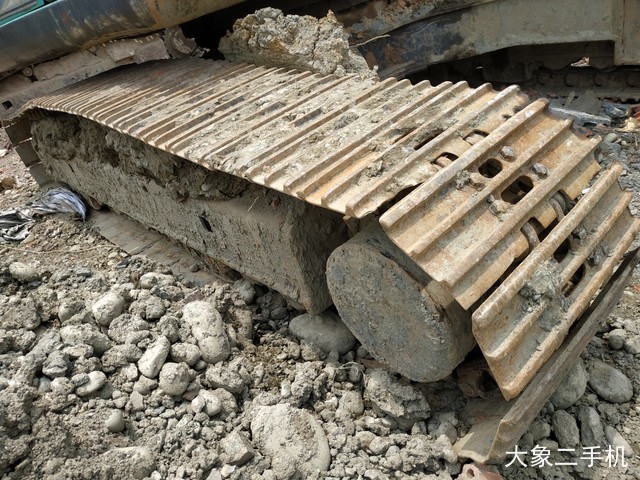 神钢 SK260LC-8 挖掘机