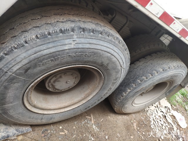 亚特重工 TZ5317GJBZ2E 搅拌运输车