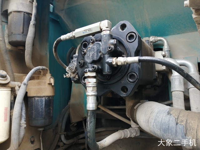 神钢 SK350LC-8 挖掘机