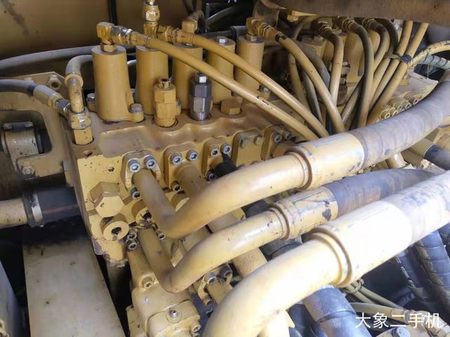 卡特彼勒 329D 挖掘机