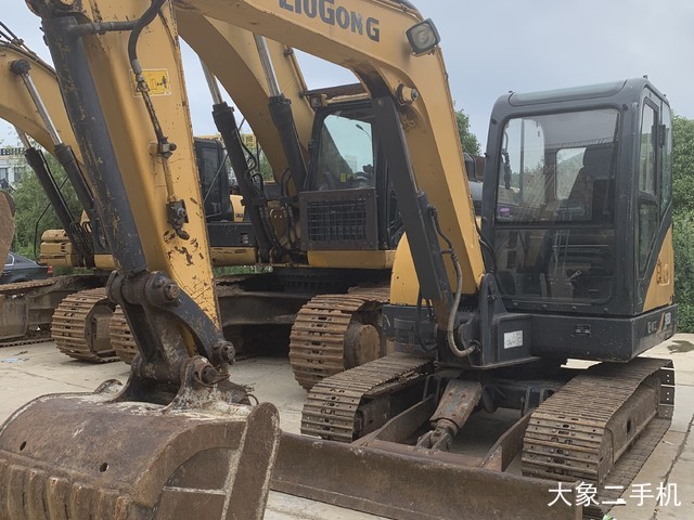 柳工 CLG907D 挖掘机