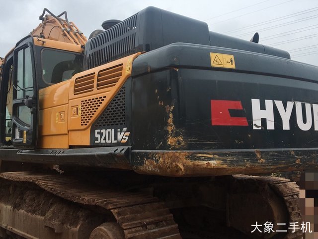 现代 R485LVS 挖掘机