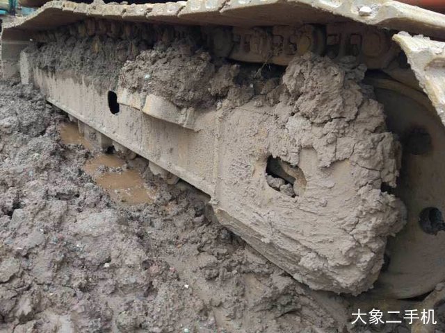 斗山 DX150LC 挖掘机