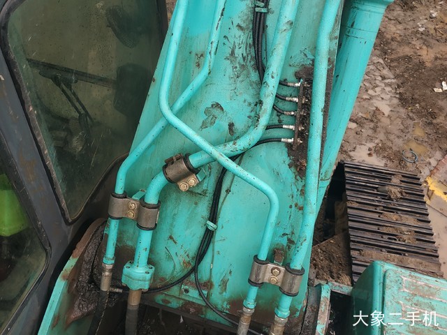 神钢 SK250LC-8 挖掘机