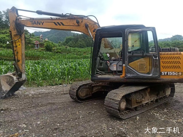 三一重工 SY135C-9 挖掘机