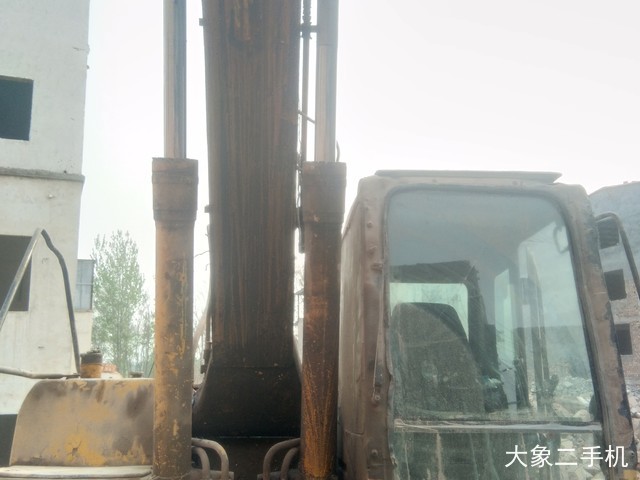 小松 PC220-7 挖掘机