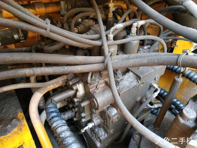 徐工 XE370CA 挖掘机