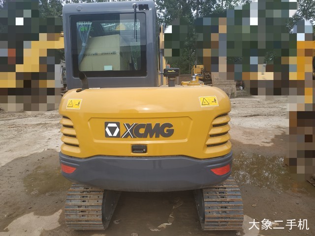 徐工 XE60D 挖掘机