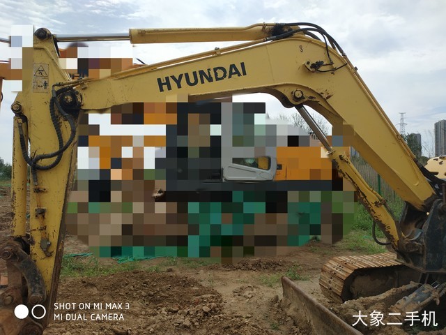 现代 R60-9 挖掘机