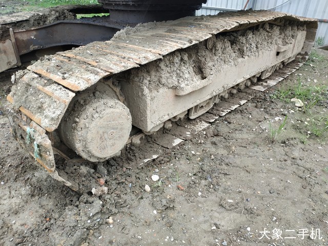 沃尔沃 EC210BLC 挖掘机