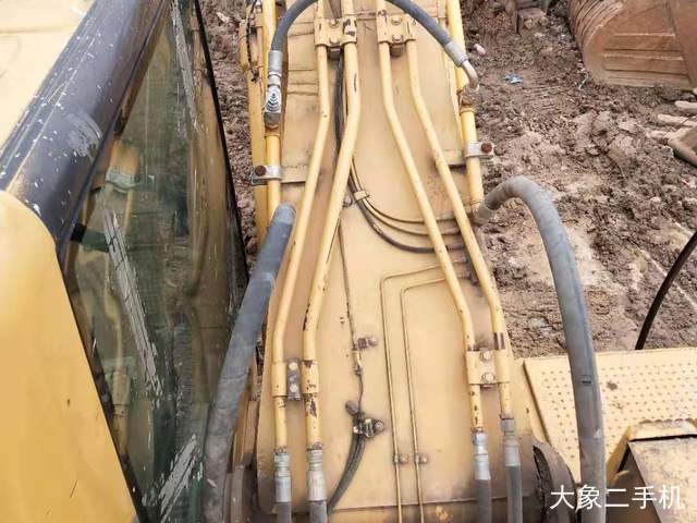 卡特彼勒 320C 挖掘机