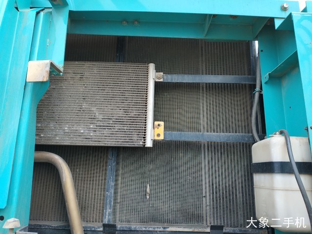 神钢 SK350LC-8 挖掘机