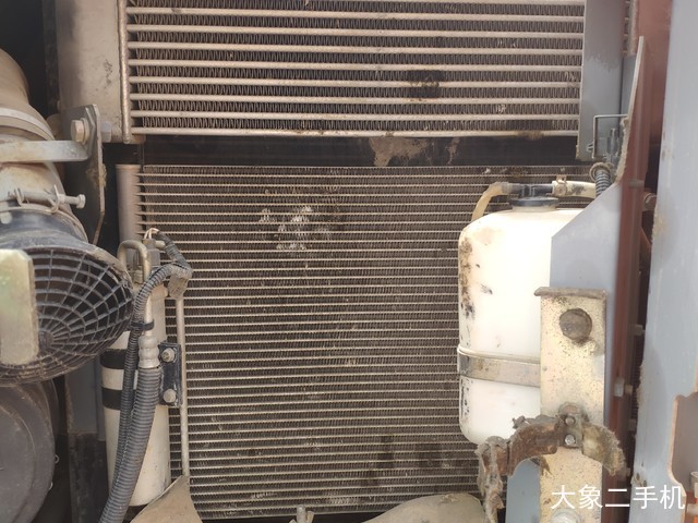 日立 ZX135US 挖掘机