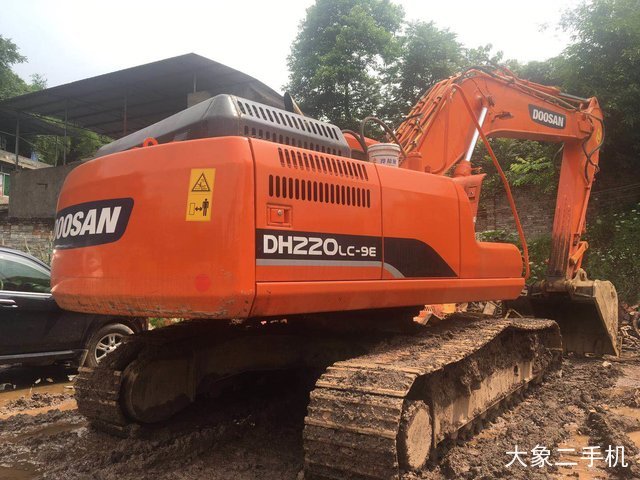 斗山 DH220LC-9E 挖掘机