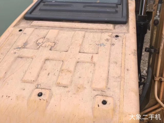 三一重工 SY135C-9 挖掘机