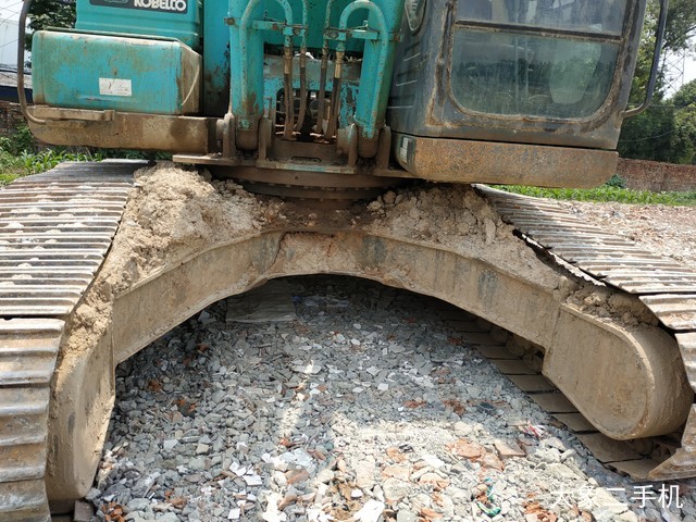 神钢 SK260LC-8 挖掘机