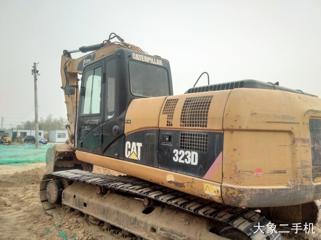 卡特彼勒 323D液压 挖掘机