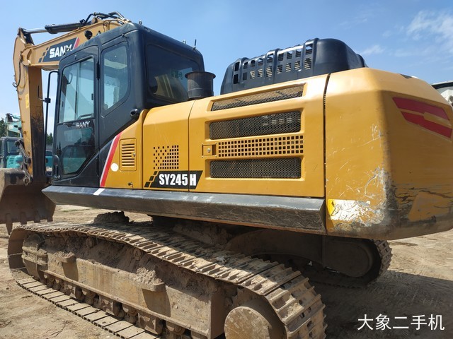 三一重工 SY245H 挖掘机