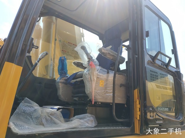 中联重科 ZE260E 挖掘机