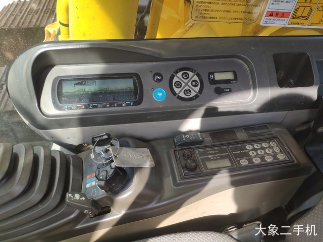 住友 SH200A5 挖掘机