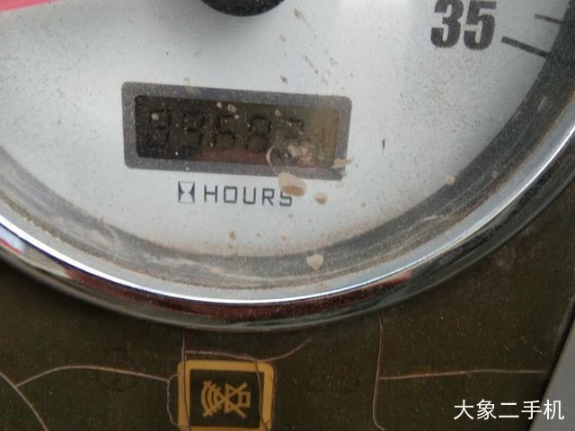 现代 R60-7 挖掘机