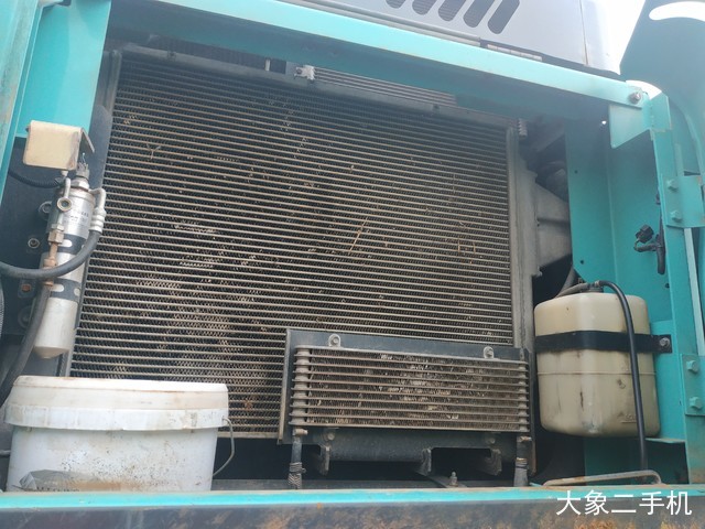 神钢 SK480LC-8 挖掘机