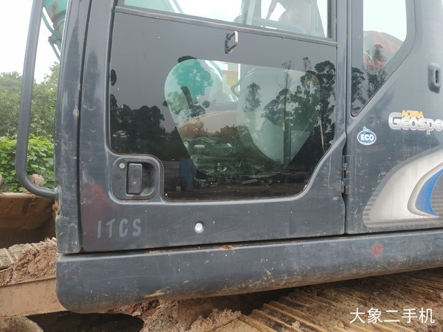 神钢 SK260LC-8 挖掘机