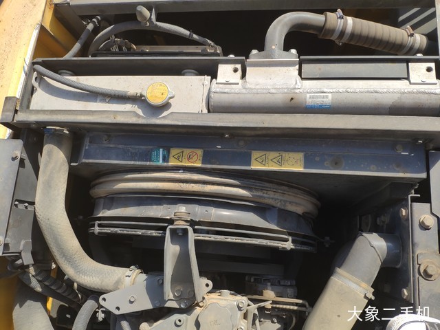 住友 SH200A5 挖掘机