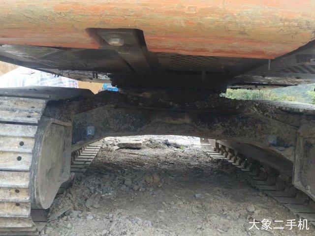 日立 ZX130-5A 挖掘机