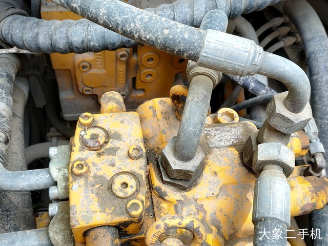 三一重工 SY235C 挖掘机