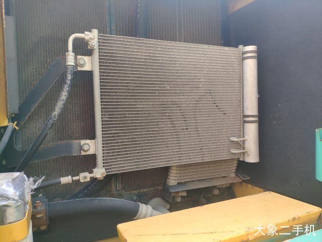 小松 PC200-8N1 挖掘机