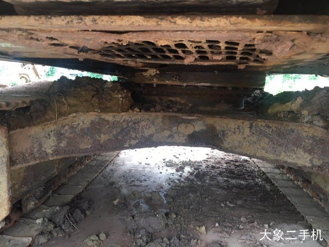 三一重工 SY135C 挖掘机