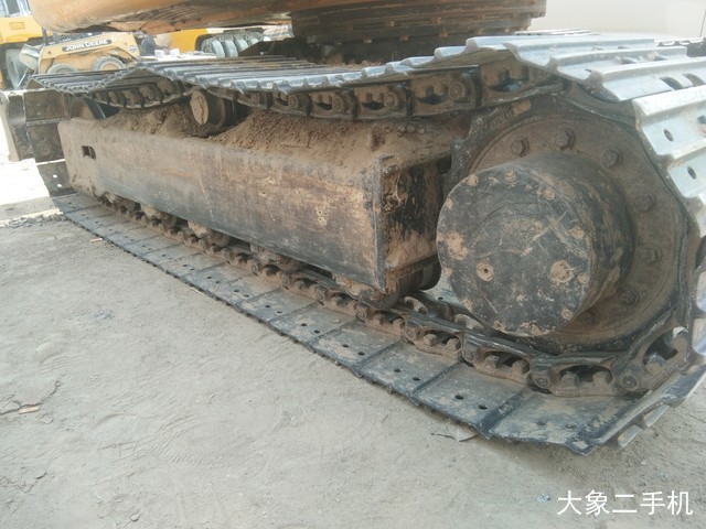 龙工 LG6065 挖掘机