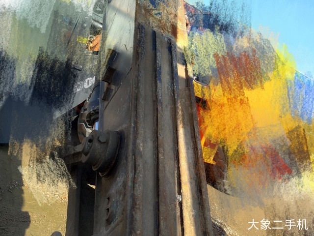 沃尔沃 EC210B 挖掘机