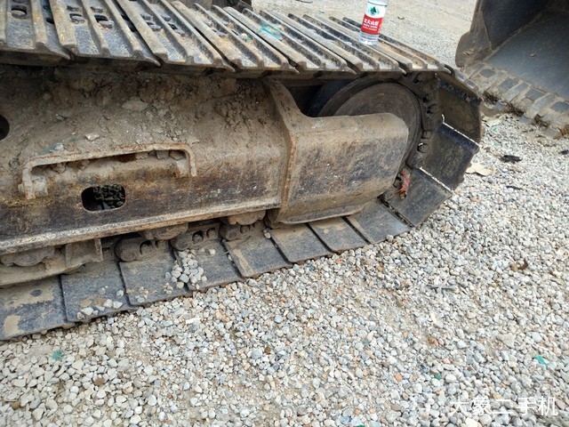 沃尔沃 EC210BLC 挖掘机