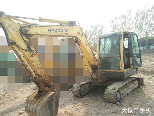 现代 R60-9 挖掘机