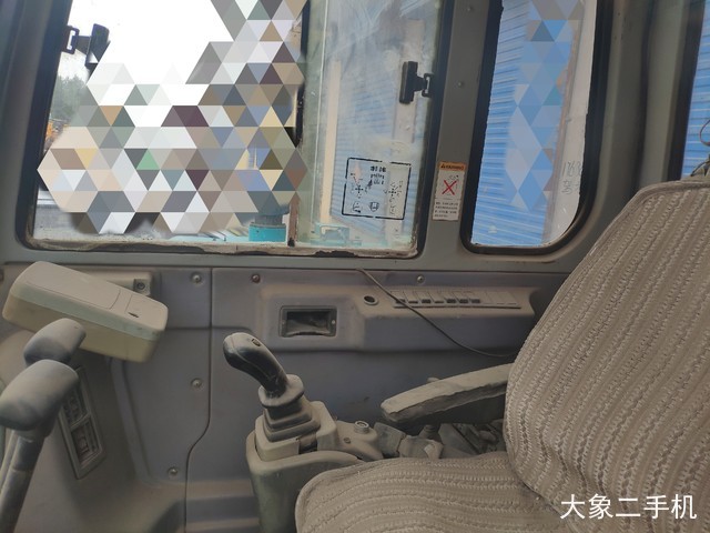 神钢 SK60-C 挖掘机