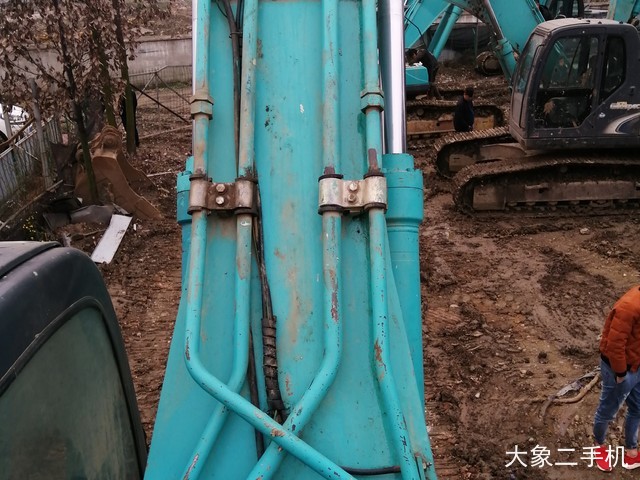 神钢 SK350LC-8 挖掘机