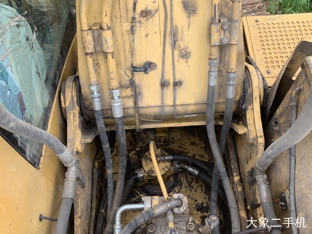 卡特彼勒 320C 挖掘机