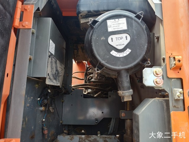 日立 ZX210LC-5A 挖掘机