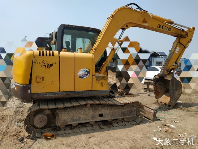 山重建机 JCM907D 挖掘机