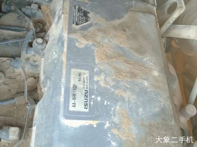 小松 PC220-8 挖掘机