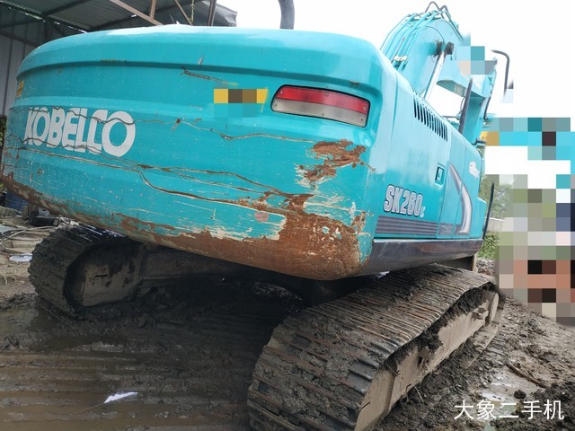 神钢 SK260LC-8 挖掘机